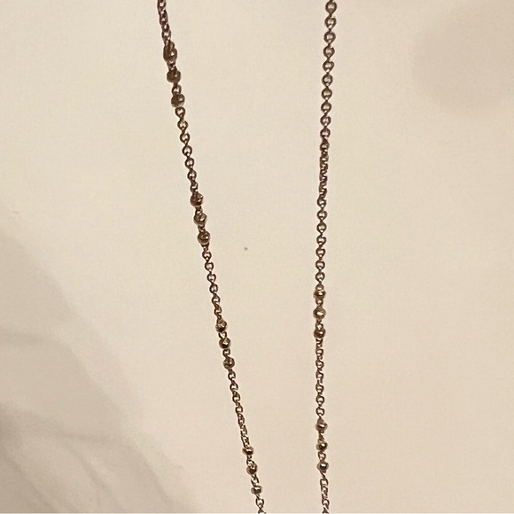 Black and Gold Peace Sign Kendra Scott Necklace - Picture 6 of 11